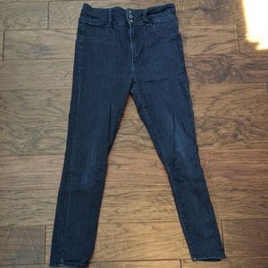 American Eagle Hi-Rise jeans
